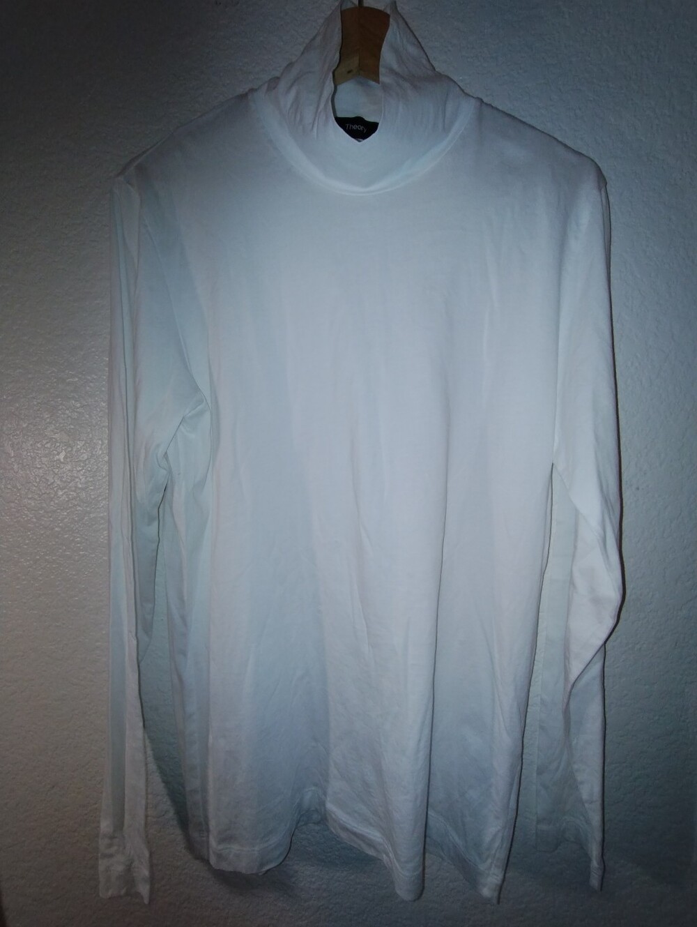 Theory L/S Mockneck Tee White sz Medium
